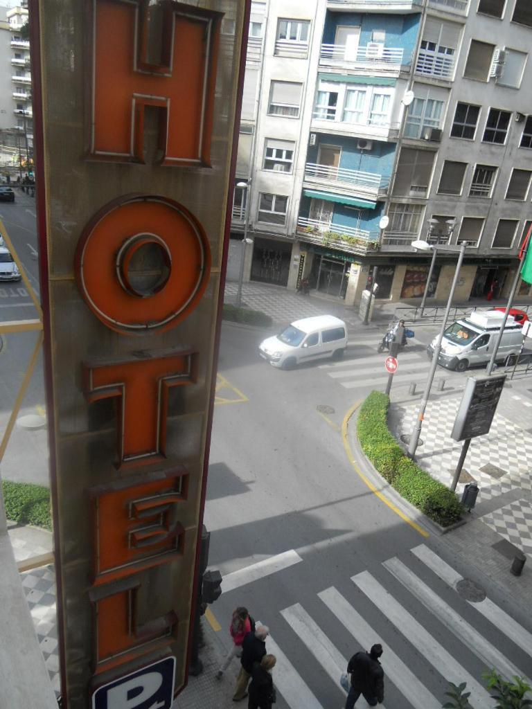 Reino De Granada Hotel Exterior photo